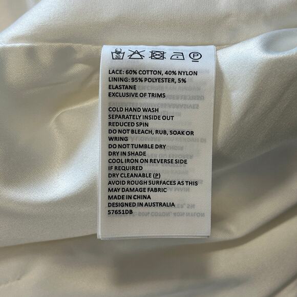 Bardot Adira Lace Mini Dress Ivory Size 8 NWT Coquette Bridal Shower Soft Girl - Picture 10 of 10